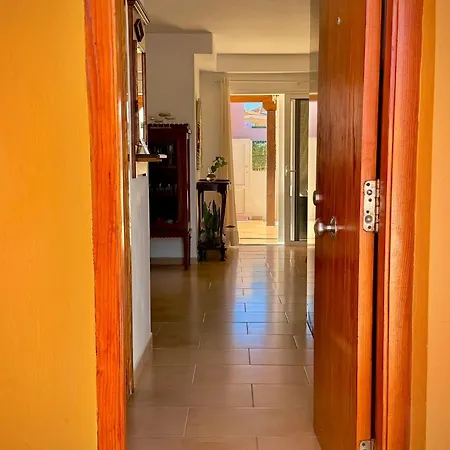 Apartman Delfines 61 *