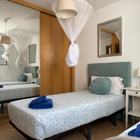 Delfines 61 شقة كوراليهو